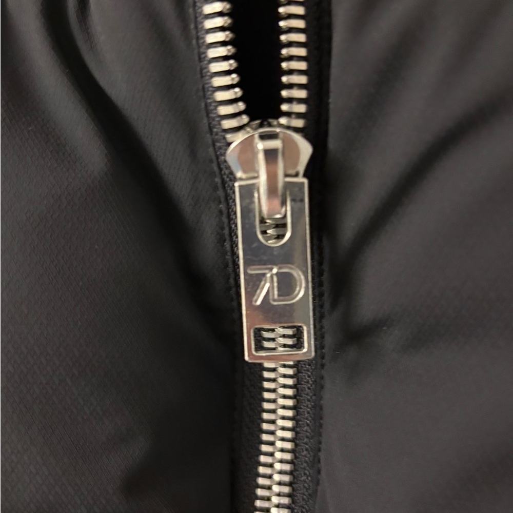 7 Diamonds Chelsea Vest - Picture 7 of 8